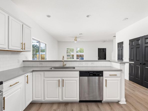 5408 Downs DR, Austin TX 78721