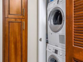 1812 West Avenue Ave 303, Austin TX 78701