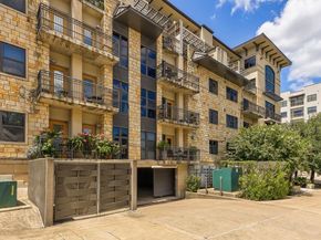 1812 West Avenue Ave 303, Austin TX 78701