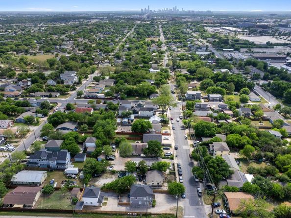 7617 Carver Ave 1, Austin TX 78752