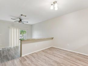 11404 Walnut Ridge DR 104, Austin TX 78753