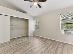 11404 Walnut Ridge DR 104, Austin TX 78753