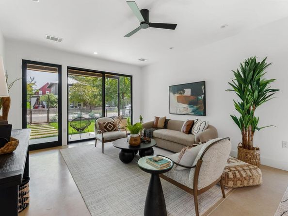 5212 Evans Ave, Austin TX 78751
