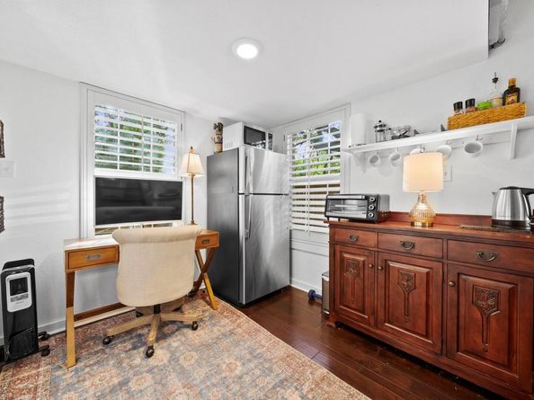 10839 Redmond RD, Austin TX 78739