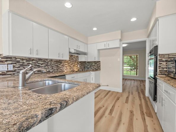 8003 Texas Plume RD, Austin TX 78759