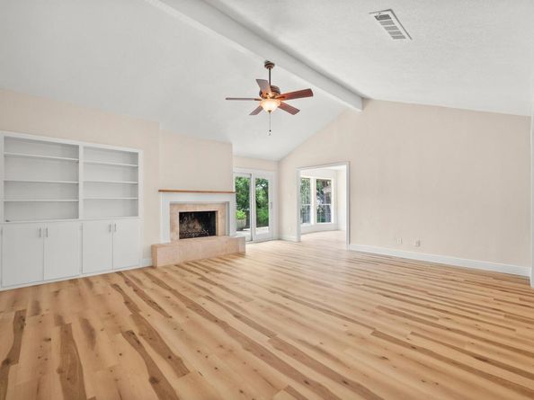 8003 Texas Plume RD, Austin TX 78759