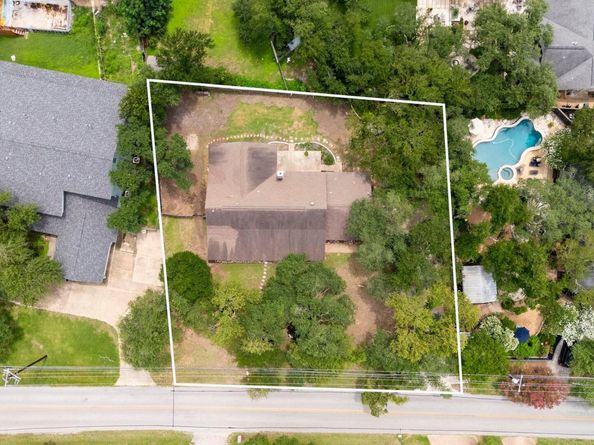 8003 Texas Plume RD, Austin TX 78759