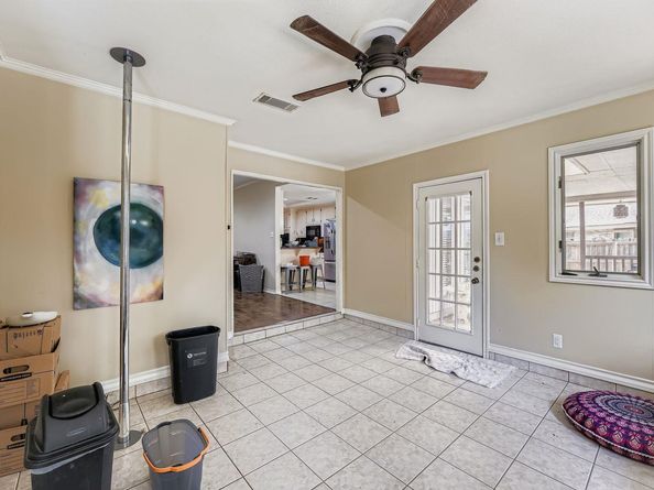 10705 Pinehurst DR, Austin TX 78747