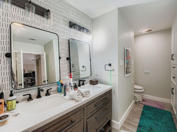 10705 Pinehurst DR, Austin TX 78747