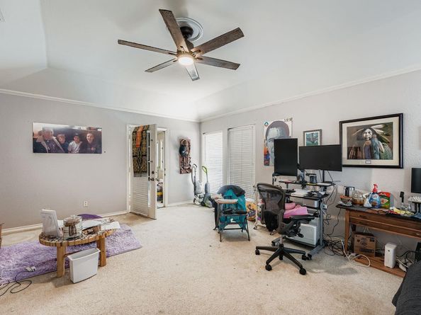 10705 Pinehurst DR, Austin TX 78747