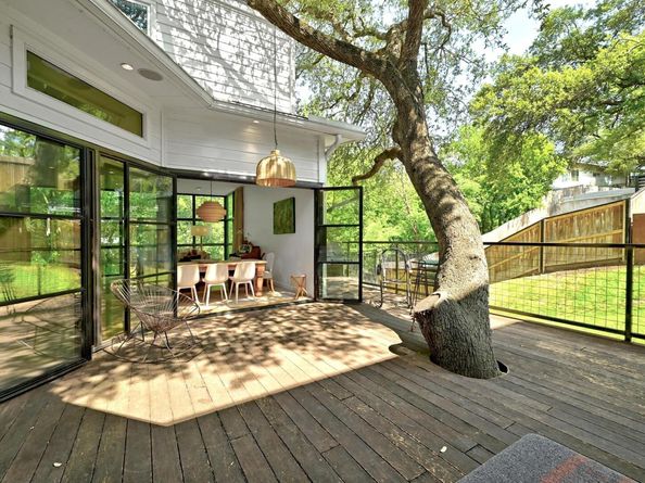 1700 S 6th ST, Austin TX 78704