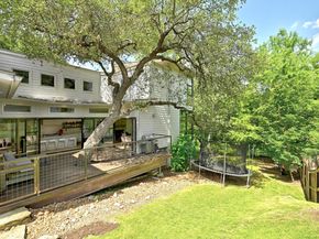 1700 S 6th ST, Austin TX 78704
