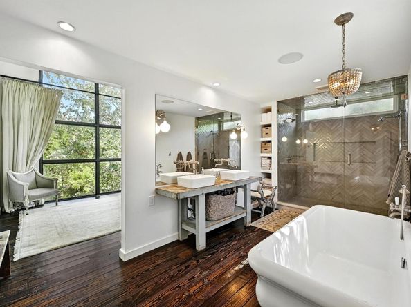 1700 S 6th ST, Austin TX 78704
