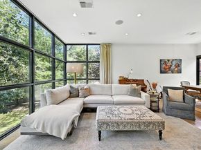 1700 S 6th ST, Austin TX 78704