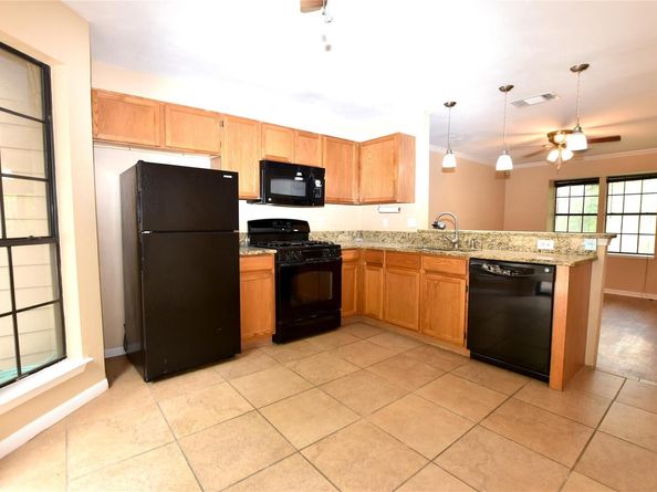 11404 Walnut Ridge DR 14, Austin TX 78753