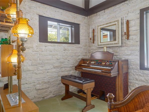 1818 Vance CIR, Austin TX 78701