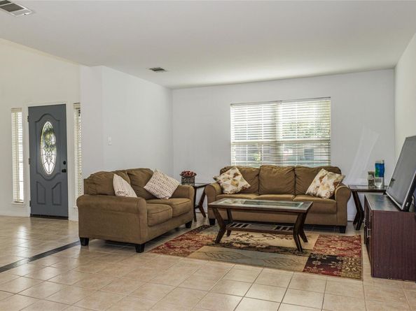 1019 Klondike LOOP, Round Rock TX 78665