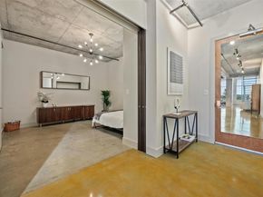 800 W 5th ST 1104, Austin TX 78703