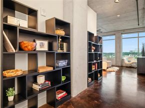 800 W 5th ST 1104, Austin TX 78703