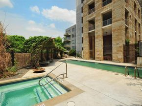 800 W 5th ST 1104, Austin TX 78703
