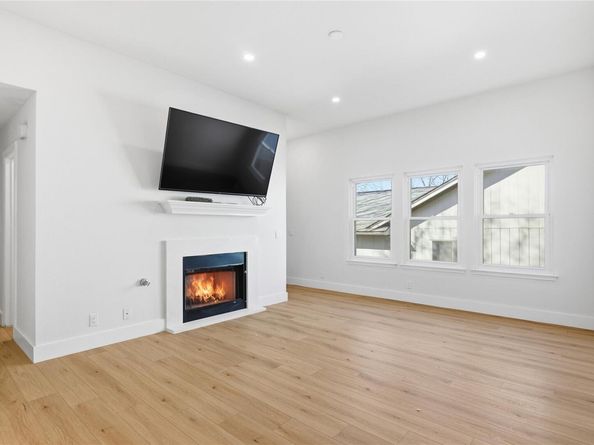 9019 Wellesley DR, Austin TX 78754