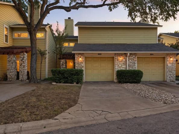 512 Eberhart LN 603, Austin TX 78745