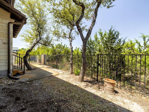 5200 Patagonia PASS, Austin TX 78738