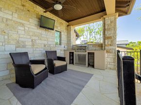 5200 Patagonia PASS, Austin TX 78738