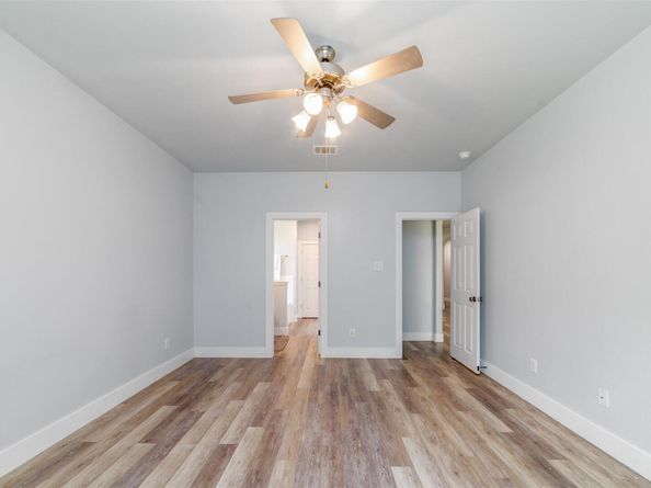 1920 Barnett DR, Cedar Park TX 78613
