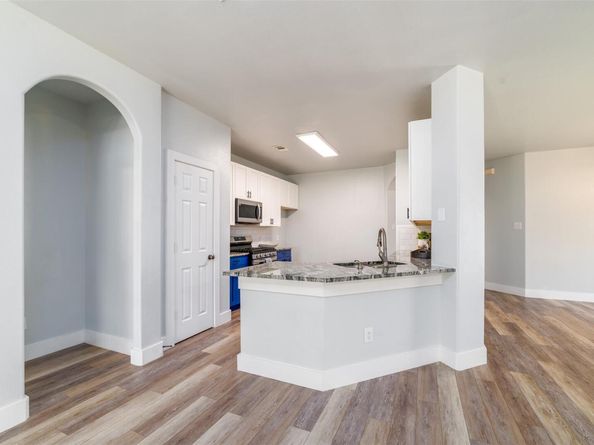 1920 Barnett DR, Cedar Park TX 78613