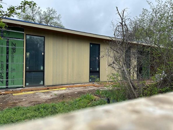 3007 Perry LN, Austin TX 78731