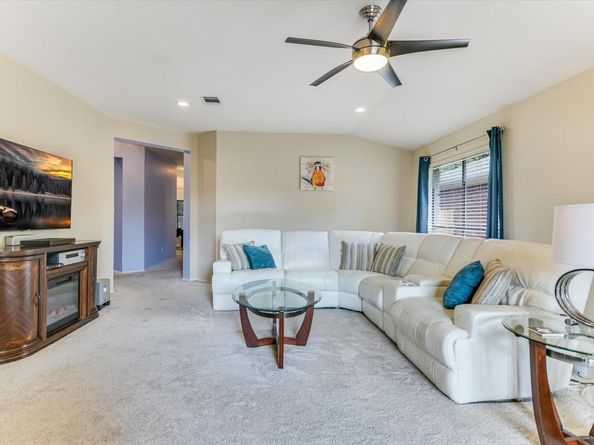 13367 Amasia DR, Austin TX 78729