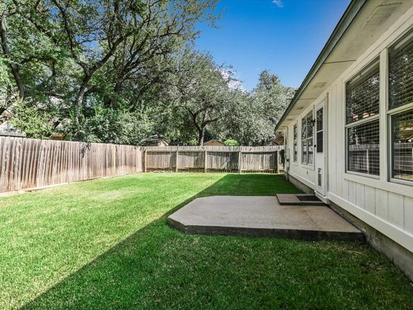 13367 Amasia DR, Austin TX 78729