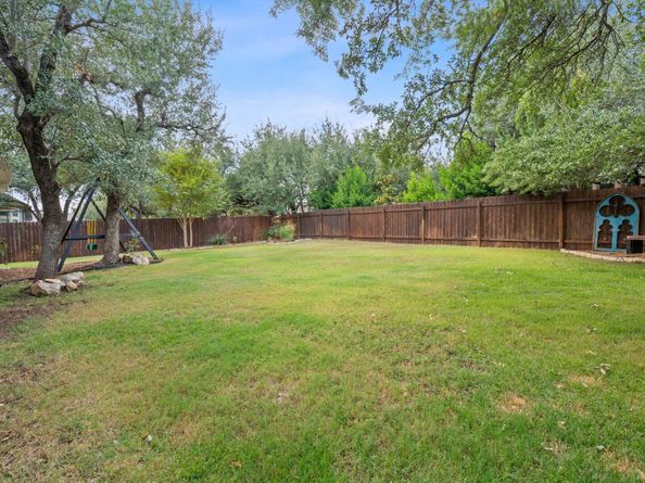 409 Fair Oaks DR, Georgetown TX 78628