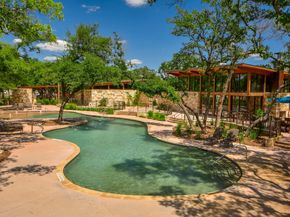 10513 Larue PASS 42, Austin TX 78717