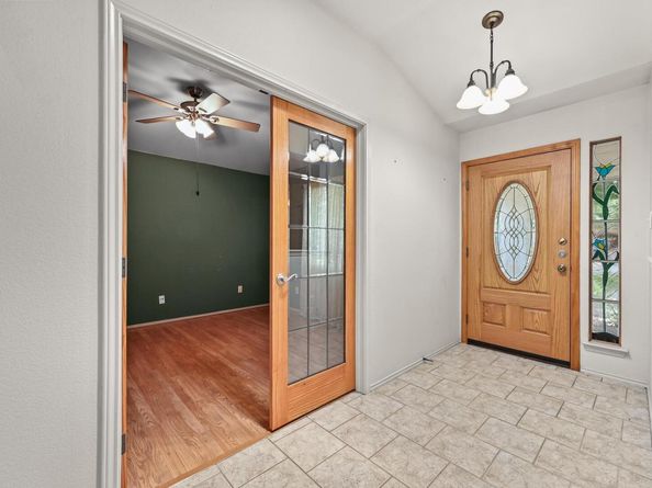 4624 Chesney Ridge DR, Austin TX 78749