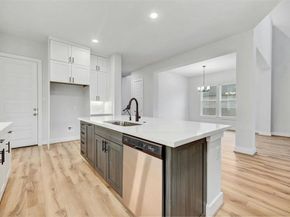 708 Great Lawn BND, Liberty Hill TX 78642