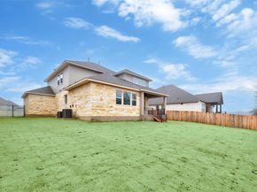 708 Great Lawn BND, Liberty Hill TX 78642