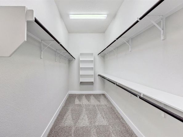 708 Great Lawn BND, Liberty Hill TX 78642