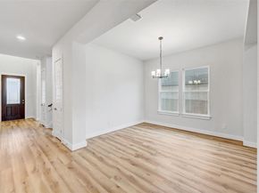 708 Great Lawn BND, Liberty Hill TX 78642