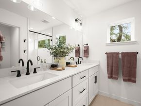 1211 Taulbee LN 2, Austin TX 78757