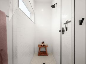 1211 Taulbee LN 2, Austin TX 78757