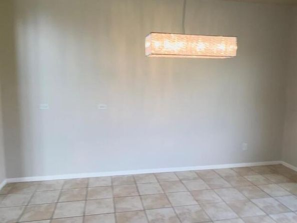 1060 Zeus CIR, Round Rock TX 78665