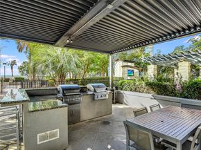 360 Nueces ST 3609, Austin TX 78701