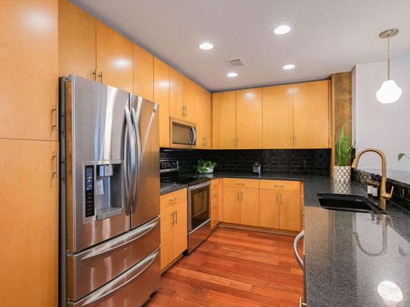 360 Nueces ST 3609, Austin TX 78701