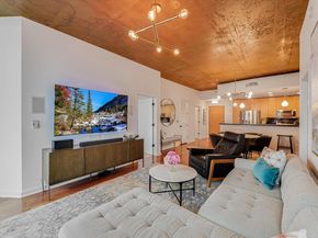 360 Nueces ST 3609, Austin TX 78701