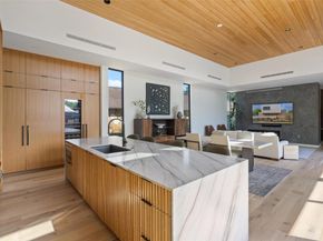 910 W Johanna ST, Austin TX 78704