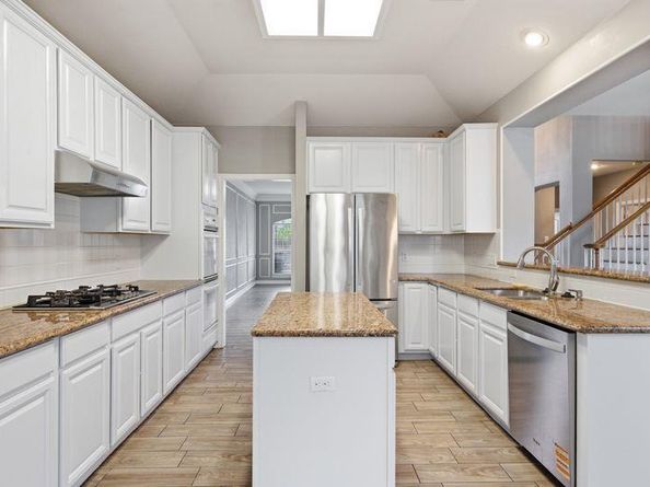 10008 Lachlan DR, Austin TX 78717