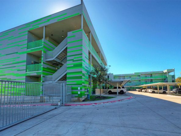 4004 Banister LN 207, Austin TX 78704