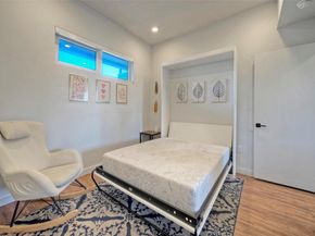 4004 Banister LN 207, Austin TX 78704